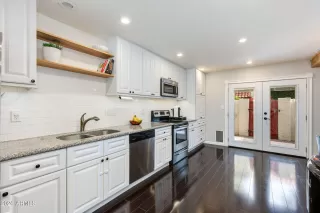 Photo #6: 6973470 Listing 