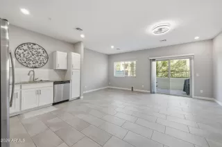 Photo #2: 6973510 Listing