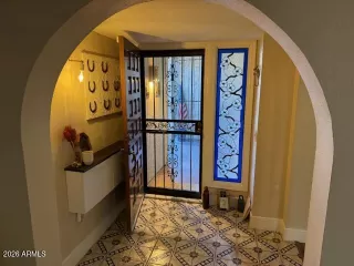 Photo #2: 6973521 Listing 