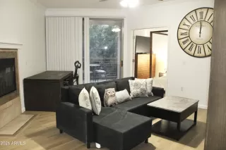 More Details about MLS # 6973610 : 1701 E COLTER STREET 337#337