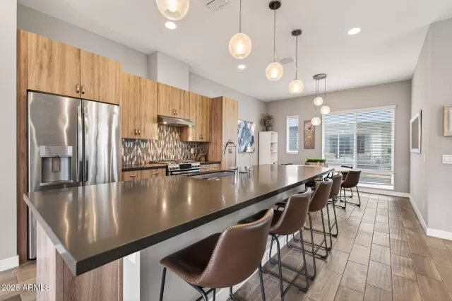 MLS: 6973640 Condo For Sale