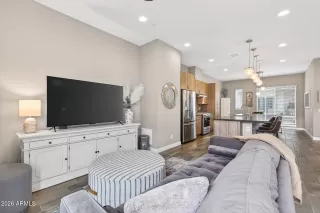 Photo #2: 6973640 Listing 