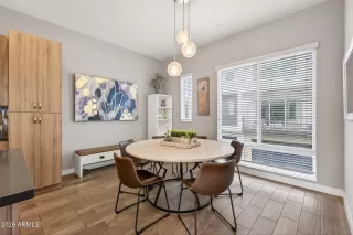 Photo #6: 6973640 Listing 