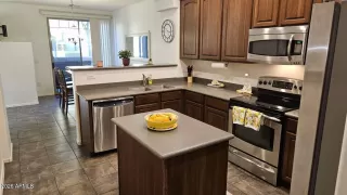 Photo #2: 6973731 Listing 