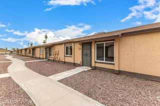 Photo #2: 6973955 Listing 