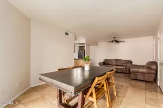 Photo #4: 6973958 Listing 