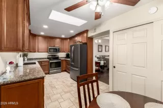 Photo #3: 6973981 Listing 