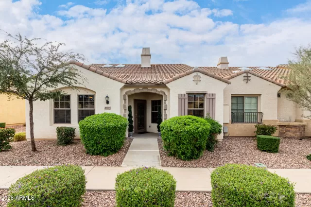 MLS: 6974025 Condo For Sale