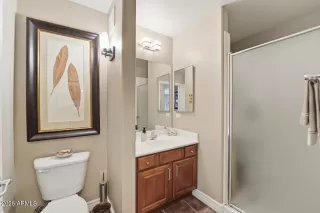 Photo #4: 6974101 Listing