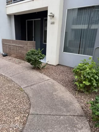 Photo #3: 6974172 Listing