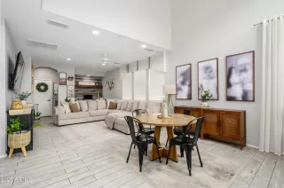 Photo #1: 6974214 Listing 