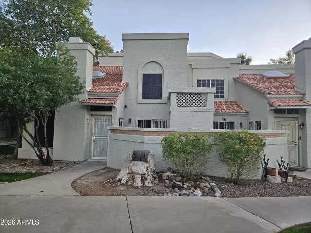 MLS: 6974255 Condo For Sale