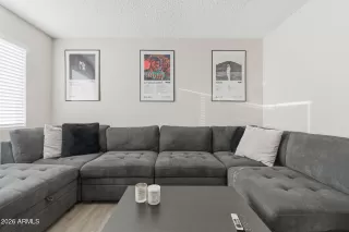 Photo #3: 6974286 Listing 