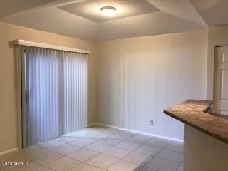 Photo #6: 6974287 Listing