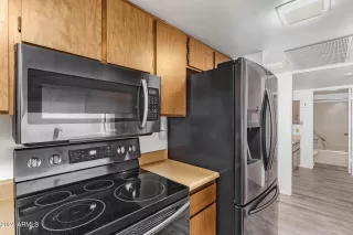 Photo #5: 6974307 Listing 