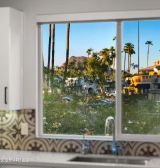 Photo #3: 6974350 Listing 