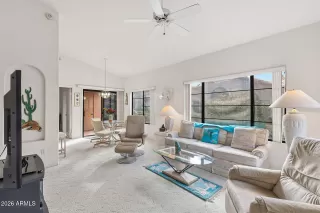 Photo #3: 6974362 Listing 