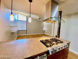 Photo #3: 6974400 Listing 