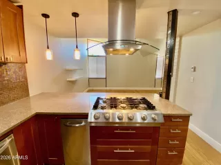 Photo #4: 6974400 Listing 