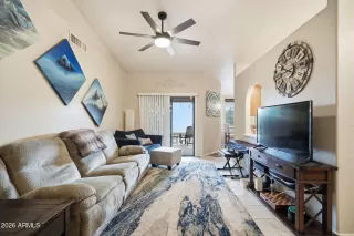 Photo #4: 6974463 Listing 