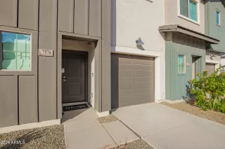 Photo #4: 6974516 Listing 