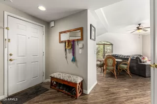 Photo #4: 6974636 Listing 