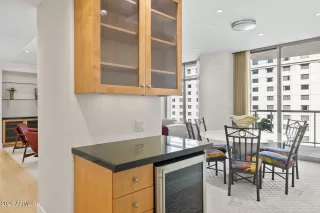 Photo #3: 6974846 Listing 