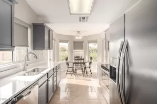 Photo #1: 6974902 Listing 