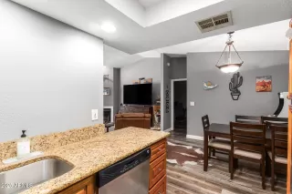 Photo #4: 6975005 Listing 