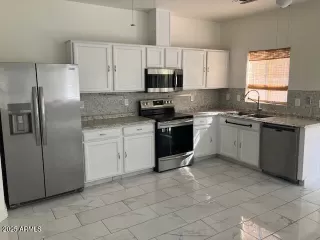 Photo #5: 6975094 Listing 