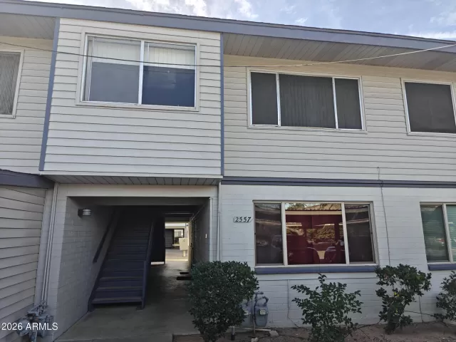 MLS: 6975143 Condo For Sale