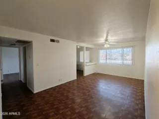 Photo #5: 6975143 Listing 