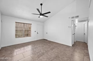 Photo #4: 6975145 Listing 