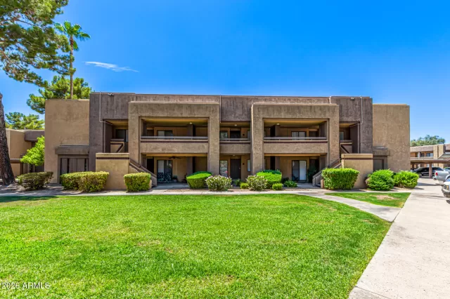 MLS: 6975200 Condo For Sale