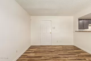 Photo #4: 6975200 Listing 