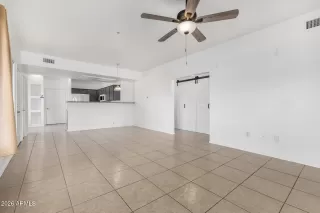 Photo #6: 6975209 Listing 