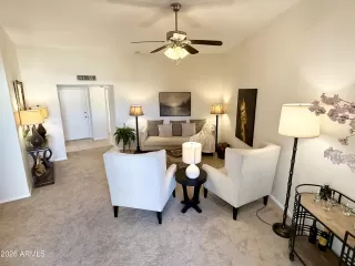 Photo #2: 6975241 Listing 