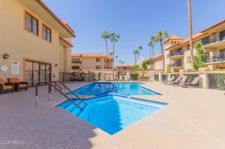 Photo #4: 6975274 Listing 