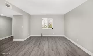 Photo #5: 6975341 Listing 