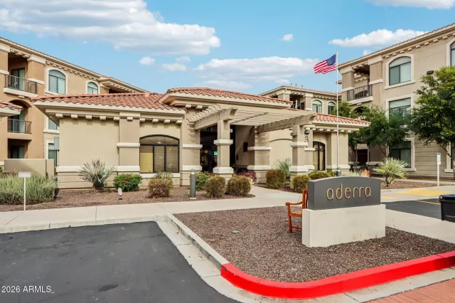 MLS: 6975355 Condo For Sale