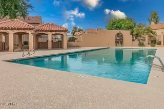 Photo #2: 6975444 Listing 