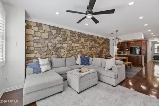 Photo #4: 6975514 Listing 