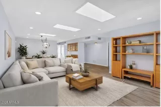 Photo #1: 6975642 Listing