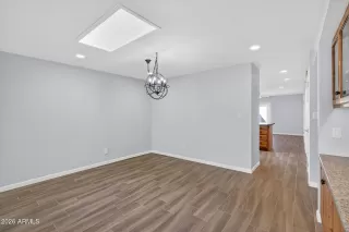 Photo #4: 6975642 Listing