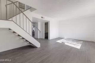 Photo #2: 6975776 Listing 