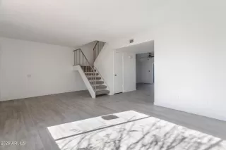 Photo #3: 6975776 Listing 