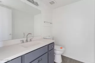 Photo #6: 6975776 Listing 