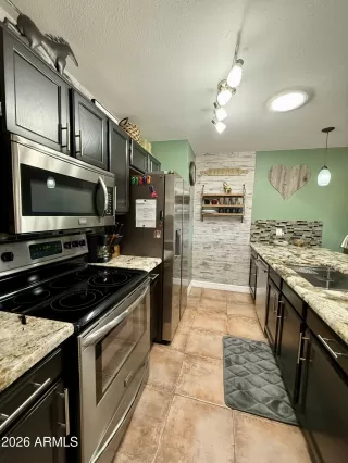 Primary Photo for MLS#: 6975815