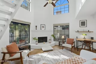 Photo #1: 6975858 Listing 