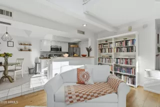 Photo #4: 6975858 Listing 